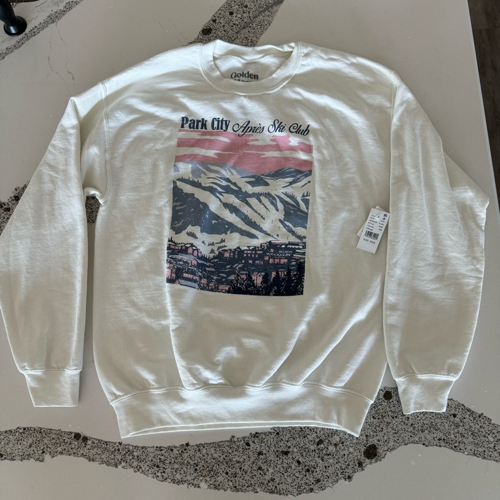 Golden Hour Park City Après Ski Crew Neck Sweatshirt - Picture 2 of 7